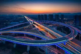 斥资34万亿，中国开启7大项目新基建计划！修路造桥不再是重点图片