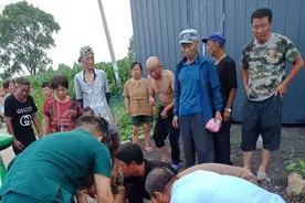 【真实案例】轿车与摩托车相撞致使摩托车司机受伤　　警医合作“四位一体”联动开展交通事故救援图片