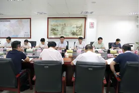 自治区文化和旅游厅党组开展理论学习中心组（党史学习教育）第三专题集中学习研讨图片
