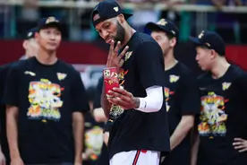 我愿跟你到任何地方打球！威姆斯深情表白杜锋，同时谈到未来目标图片