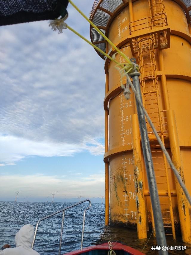 海上风车钓鱼,海钓会上瘾,钓鱼须谨慎,谨慎!