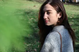 强势婆婆想帮儿媳保管嫁妆，儿子反驳：她的钱你别惦记图片