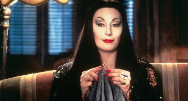 主角化装成鬼国外电影