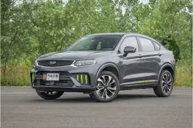 星越S：2.0T+8AT，性能不俗实力出众，这台轿跑SUV真带劲儿图片