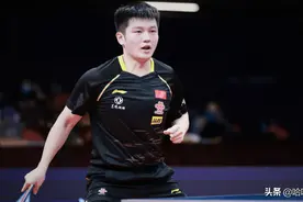 樊振东眼睛被球误伤无碍获胜，马龙胜法尔克，中国二将携手进四强图片