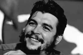 切·格瓦拉：崇拜毛主席，为帮苦难者放弃当高官，身中9枪不闭眼图片