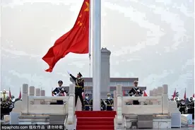 我爱北京天安门爱国情怀之旅：天安门广场升旗—毛主席纪念堂—国家博物馆图片