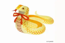 ​遇到蛇拦路是凶兆？蛇为什么要拦路？其实蛇也不愿意，看到让它走图片