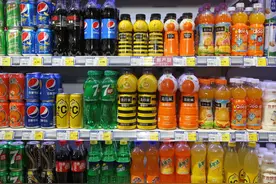 31岁男子中毒险丧命，元凶竟是这种热门饮料！危险解渴方式，现在知道还不晚！图片