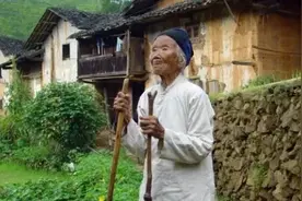 新婚三天丈夫就参加革命，妻子苦等他72年，却不知丈夫早已牺牲图片