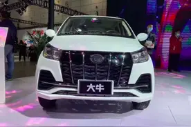 富路电动汽车评测：3.5KW电机搭配76.8V锂电池，续航达150公里图片