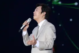 网友乐评费玉清图片