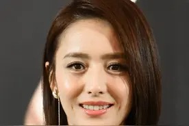 气质女神佟丽娅的时尚穿搭，风格多变图片