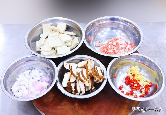 天冷多吃些热乎的，5道砂锅炖菜的家常做法，天越冷吃着越舒服