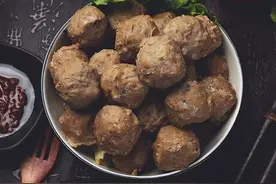 干锅牛肉丸（附自制干锅香辣酱的制法）图片