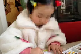 揪心！陕西商洛3岁女童掉进豆浆盆 全身大面积烫伤40%图片