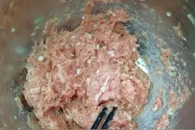 详解茄盒的做法，只需6个步骤，做出的炸茄盒保证好吃下饭图片