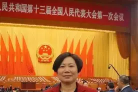 【人大代表风采】高苏娟：坚守织机30年，把“工匠精神”织进每根纱线图片