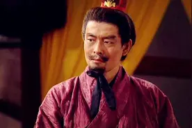 力挽狂澜的少年孙策，把烂牌打成王炸图片