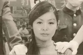 “女流氓”翟曼霞：交往18个男朋友，过分追求自由，最后被枪决图片