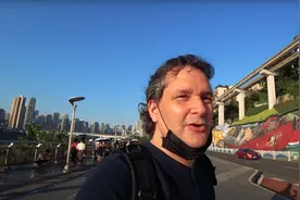 英文视频《轨道上的都市区》全网播放破亿图片