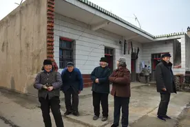 俗语“宁可男大一轮，不可女大一辰”，男娶女嫁，年龄差多少合适图片