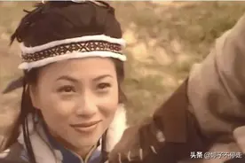 “最美阿紫”患抑郁症拒男友求婚又后悔，主动求婚被拒今53岁未婚图片