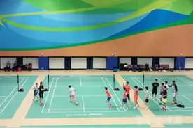 国羽集训多位一体，重点关注思想教育和体能训练图片