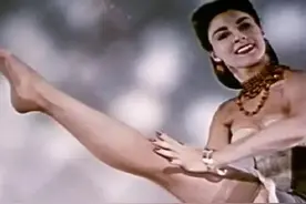 很多男性都喜欢丝袜但是你知道丝袜的来历吗？图片