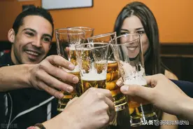 “你不喝，就是不给我面子”真要给他脸面吗？图片