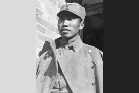 左权女儿彭总养女，以优异成绩考入哈军工，政审没通过，陈赓怒了图片