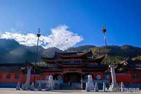 湖北这座古寺已有一千多年历史，传说是一位千岁老人开创的图片