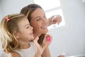 孩子胆小不自信怎么办？心理学博士：父母要掌握三大科学教养方法图片