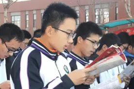 雅礼中学允许染发，没有门禁，依旧有78人考上清北，衡中又被比较图片