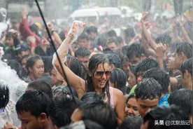 泰国有多少人妖？保守估计30万人图片