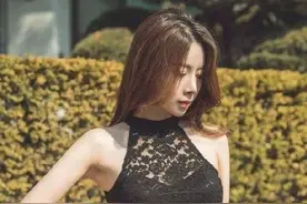 妹子你这素质也太低了吧，自己吃饱了也不考虑别人的感受图片
