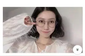 分享一下戴不戴眼镜对颜值的影响究竟有多大！哈哈哈图片