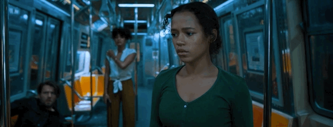 继《密室逃脱》大赚后，续集尺度又加大了，竟有两个不同的版本