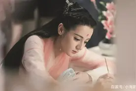 妈妈因喜欢热巴，给女儿起名“凤九”，宝爸乐了：你不瞅瞅我姓啥图片