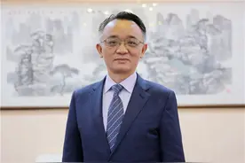 专访财信证券董事长刘宛晨：不谋求“大而全”，立志打造精品型券商图片