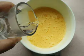 “鸡蛋花”到底能不能吃？对人体有哪些好处？做的时候应注意什么图片