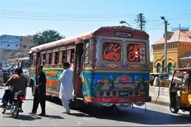 巴基斯坦非法枪支制造村，全村都有枪图片