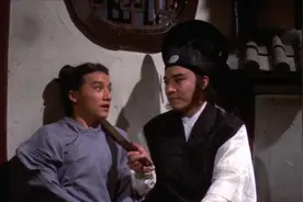 1974年，20岁的成龙拍了部大尺度电影，没成想竟然成了风月片巅峰图片