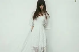 杨颖写真新鲜出炉，半裸出镜太魅惑，这样的baby你喜欢吗？图片