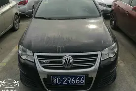 2009款大众R36拍卖，19人竞拍，成交价超2011款辉腾图片