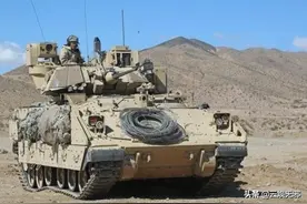 美军陆军装甲部队核心——M2“布雷德利”步兵战车图片