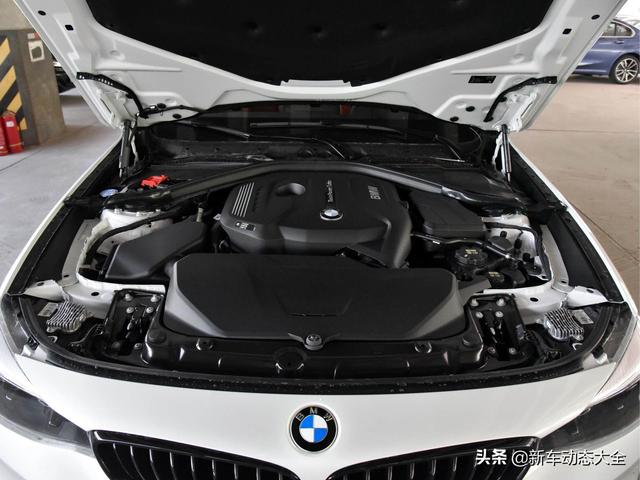 252马力动力配8AT自动挡，进口豪华特别轿车，实拍宝马3系GT