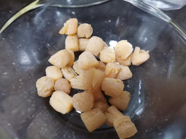 花胶响螺肉鱼翅煲鸡 2026年花胶响螺片鱼翅煲鸡汤的做法