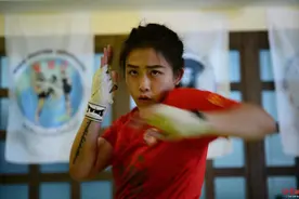 成都“女神拳王”：名校在读，3天减肥8斤，勇夺57公斤级世界泰拳奖牌！图片