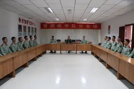 军营版“吐槽大会”，倾听官兵别样心声图片